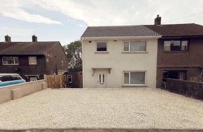 Dble Room to Let, Nr Hospital, Bills/Wifi inc. Main Photo