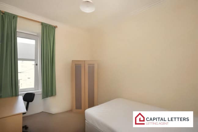 【£350/month】2-bedroom flat near Tesco in Stirling  Main Photo