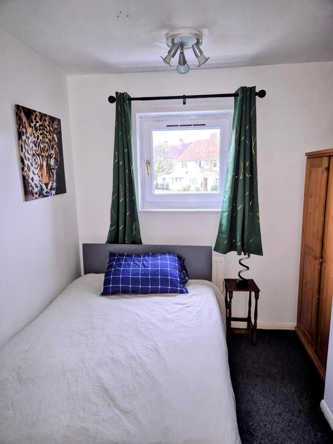 Double Room For Rent Main Photo
