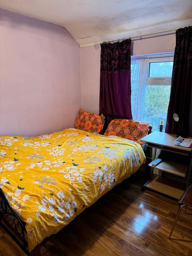 Double room with kitchen and toilet  Main Photo