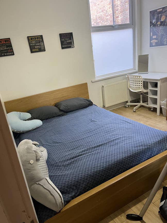 Double bedroom for short time rent Main Photo