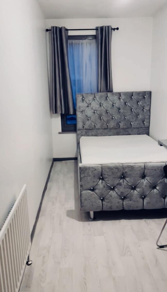1 Double room available now SE11  Main Photo