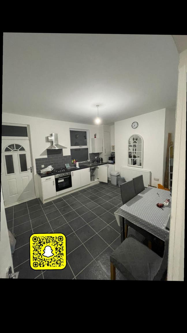 Premium Double Rooms (all bills included) Main Photo