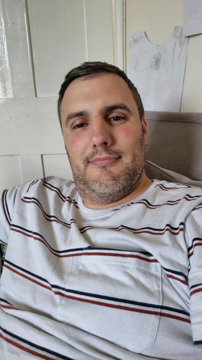 Professional Male seeks a double room Main Photo