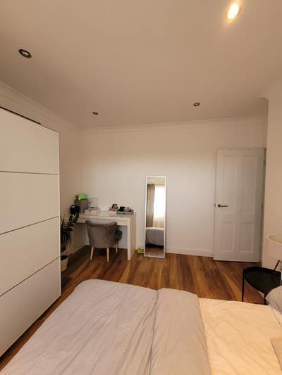 Double room to rent Main Photo