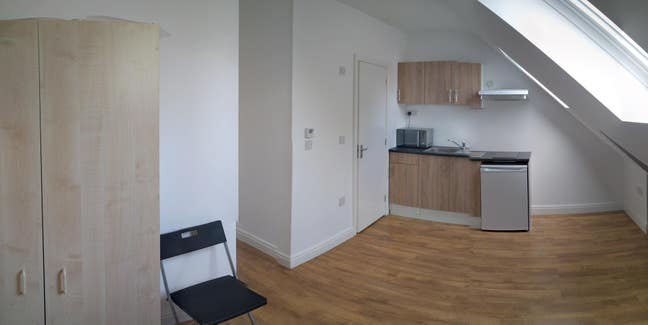 Studio Flat for Rent – Prime Location Near Hendon  Main Photo