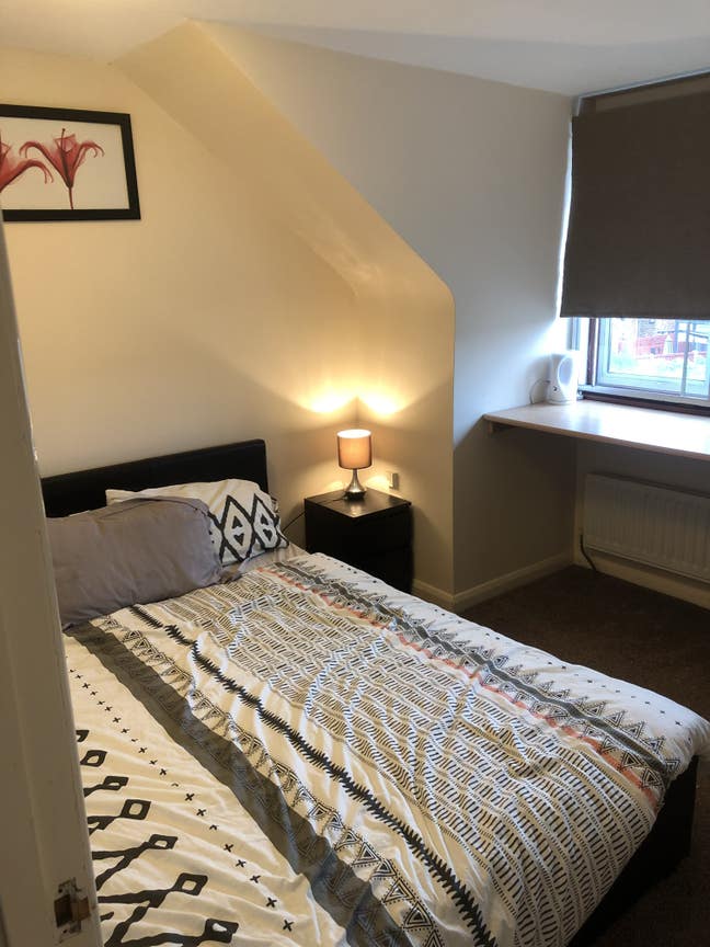 Newly refurbished Double Room with en-suite  Main Photo
