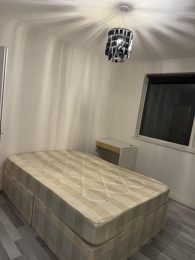 Double Room Close to East Croydon Station Main Photo