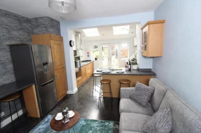 Double room in 3-bed terraced house with garden Main Photo