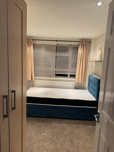 Single room in Walton on Thames Main Photo
