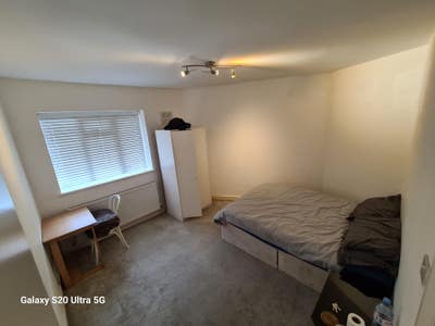 Double Room To Rent close to wembley stadium  Main Photo
