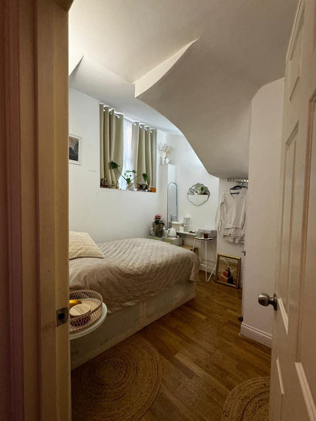 Shoreditch - Old Street - Double Rm - All Inc Main Photo