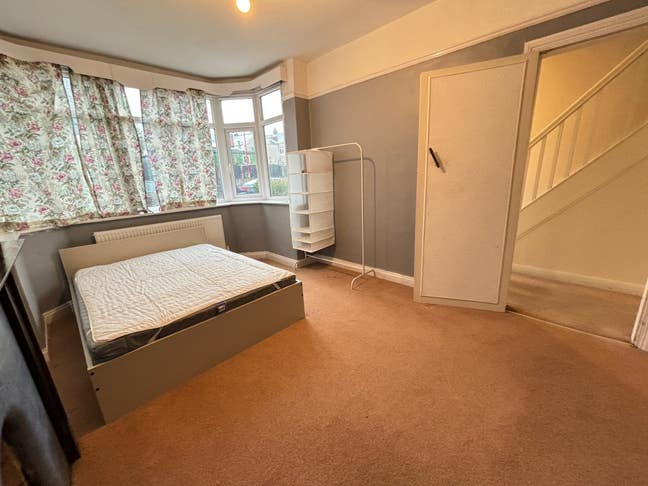 Deposit Payment Plan! - Single Room in B24 Main Photo