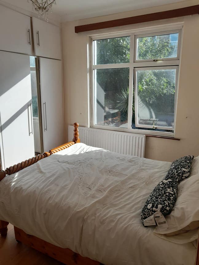 Large Double Bedroom Available Lewisham £850 Mth Main Photo