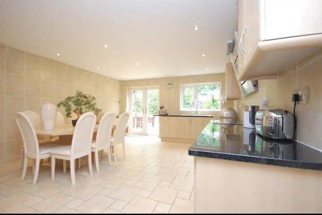 Detached House  Main Photo
