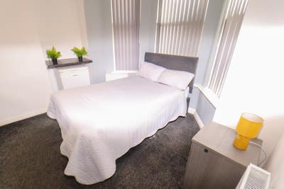 1 Double En Suite in L13! Ready 21/02/2026 Main Photo