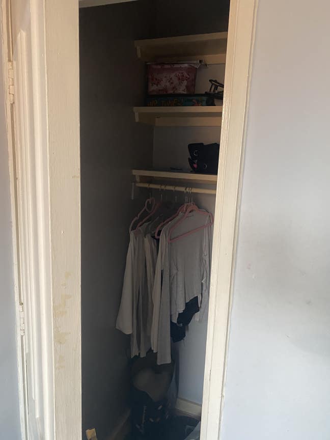 Room available in a peaceful flat Main Photo