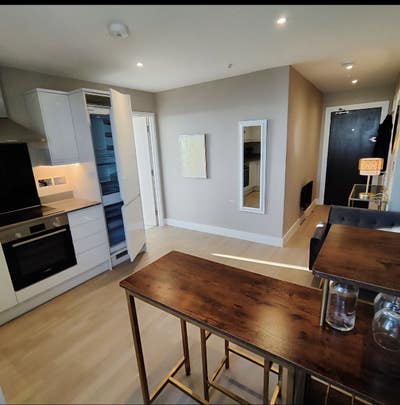1 bed flat Main Photo