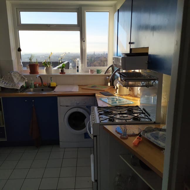 Double Room in Streatham weekly stay considered Main Photo