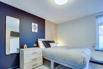 Brand New Designer HMO-30 Mins to Mcr City Centre! Main Photo