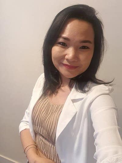 Couple seeks double room Main Photo