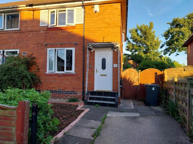Room to rent in clifton near hospital  Main Photo