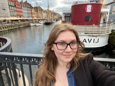 24F looking for a flat for Early/Mid October Main Photo