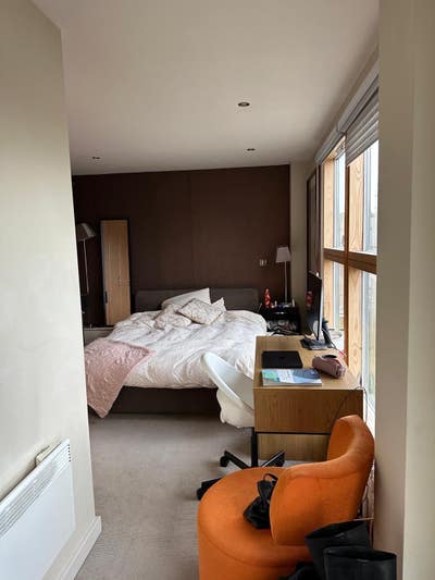Sunny En-suite King size bedroom in Pimlico Main Photo