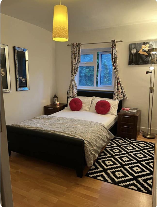 Nice Double Bedroom Available immediately  Main Photo