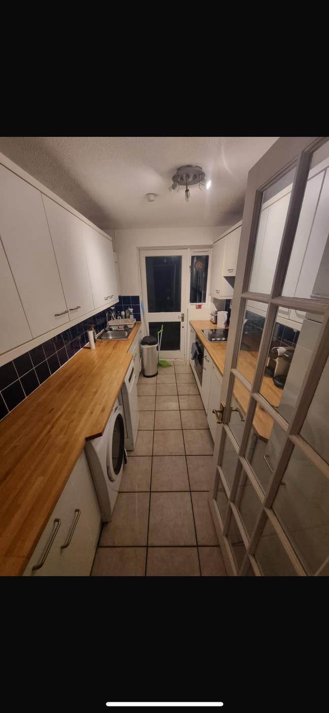 Lovely house share facilities  Main Photo