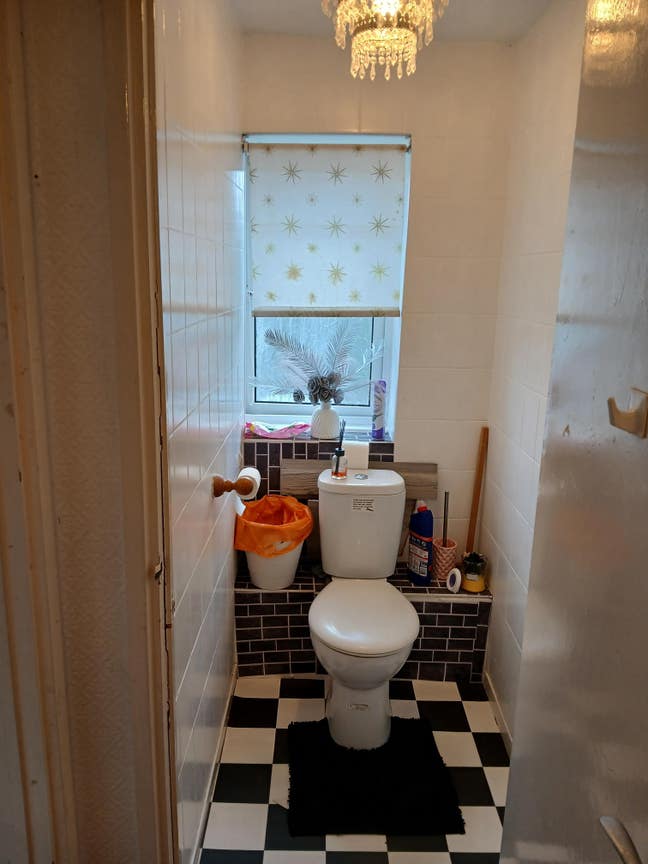 One large cosy double room for rent  Main Photo