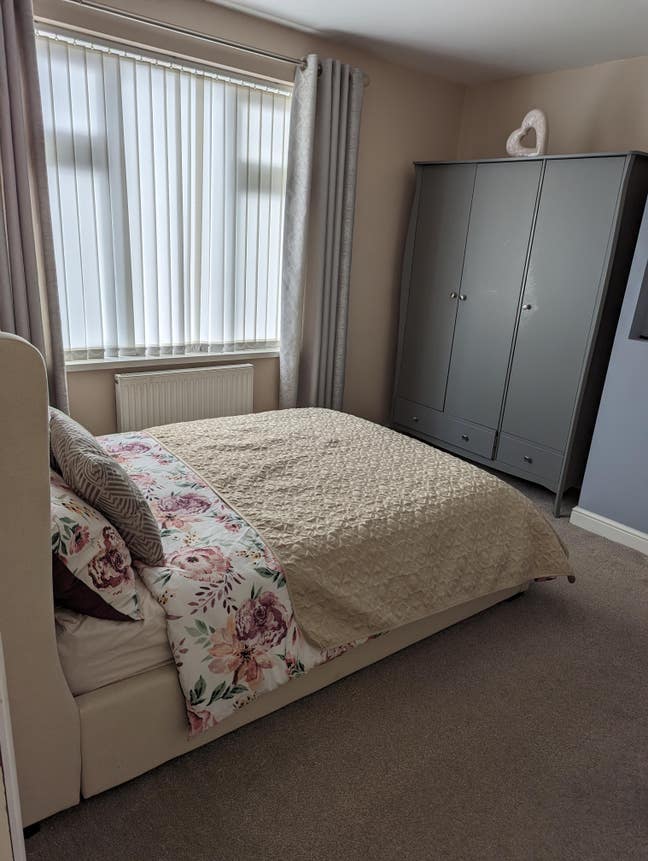 Nice Room Own Shower and Parking Main Photo