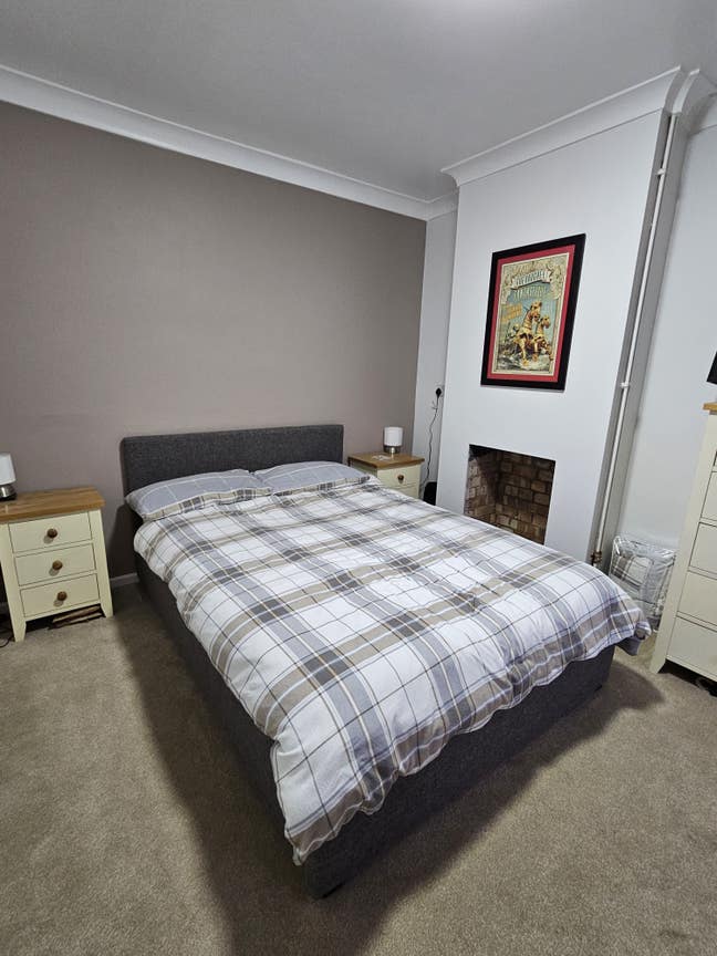 Double room available. Lady preferred Main Photo