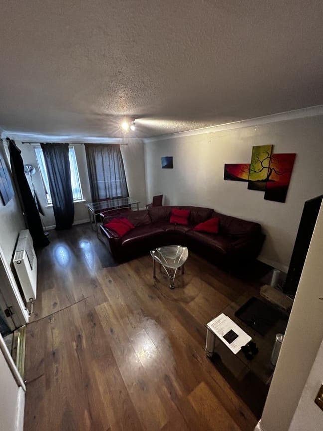 Shared apartment  Main Photo