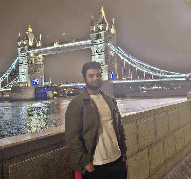 Looking for houseshare near Guildford town centre  Main Photo