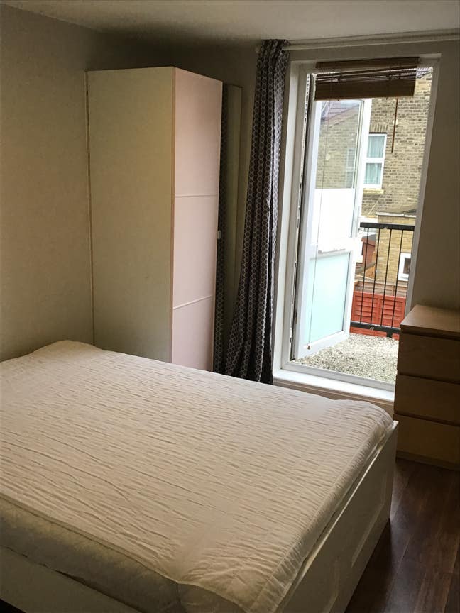 Double room available at  East London Leyton  Main Photo
