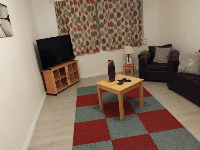 The Appartment on Main St Auchinleck Station Main Photo