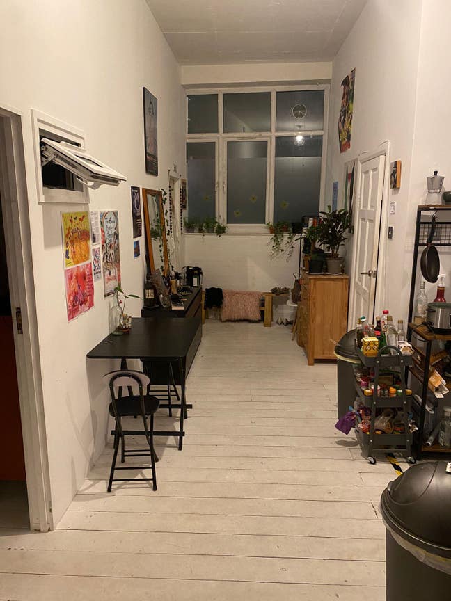Room in a creative warehouse in Bethnal Green Main Photo