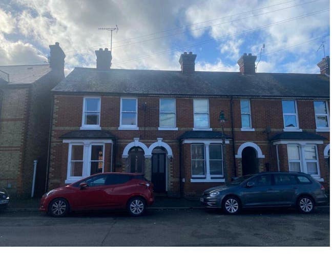Renovated 5 bed House  Main Photo