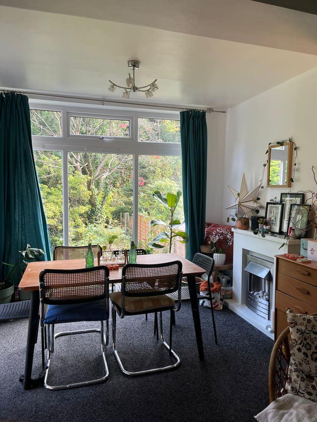 Room in friendly houseshare!  Main Photo