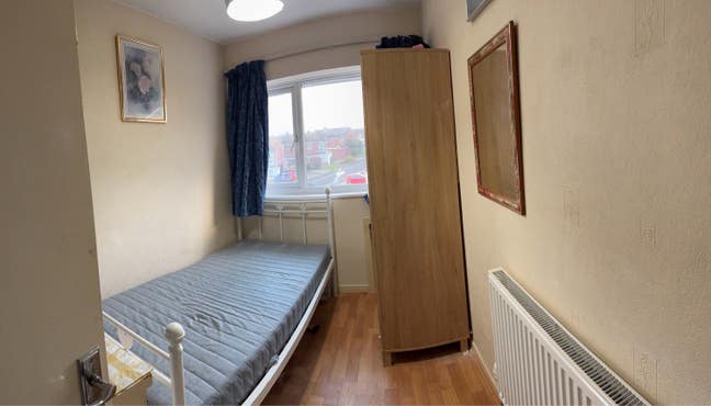 Single room to let  Main Photo
