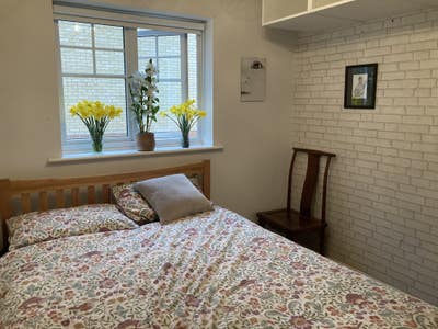 Room in all female houseshare Main Photo