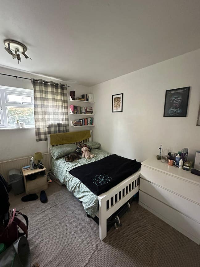  Double Room(S) Free 3 January 2026 -Stockwell Main Photo