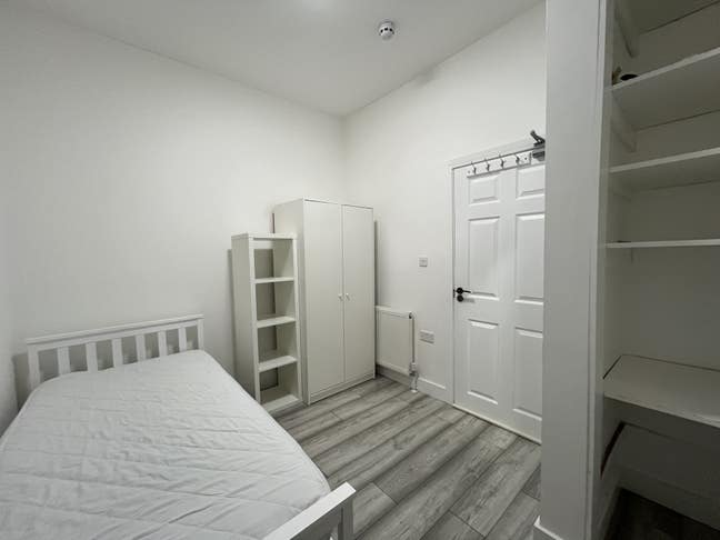 En-suite room for rent in Wembley  Main Photo