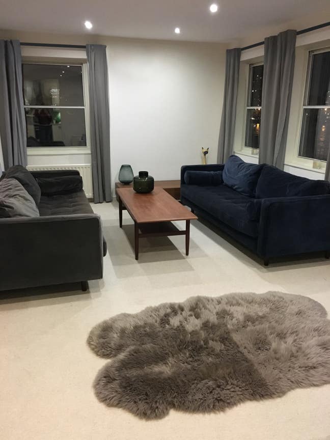 River Views Immaculate Room Main Photo