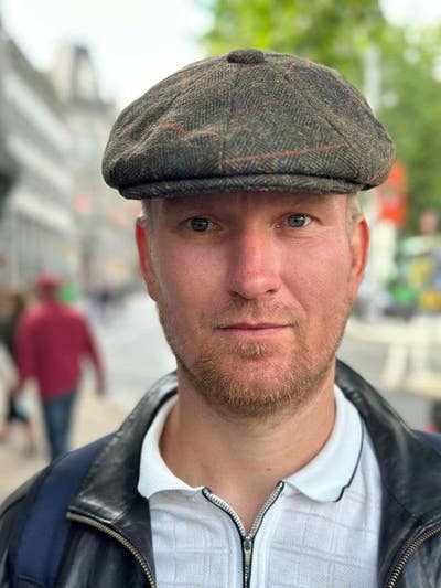 Friendly Professional Seeking Room or Flat Main Photo