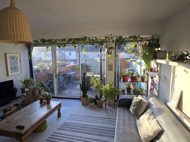 Double room Rental Main Photo