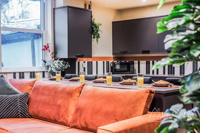 🌟 Amazing Rooms – Central Stockport Main Photo