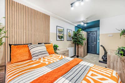 1 Week Free🌟 Amazing Rooms – Central Stockport Main Photo