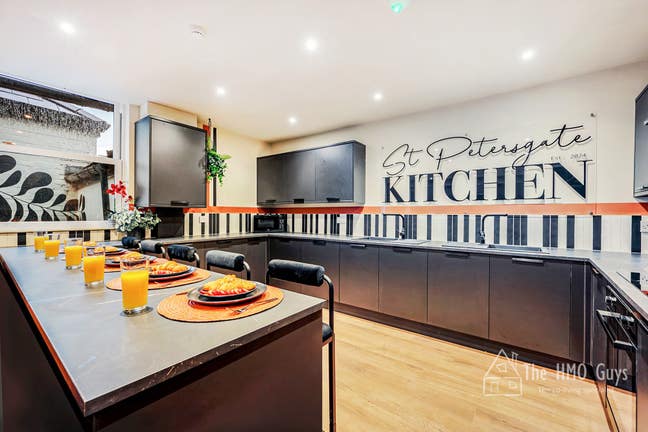 🌟 Amazing Rooms – Central Stockport Main Photo